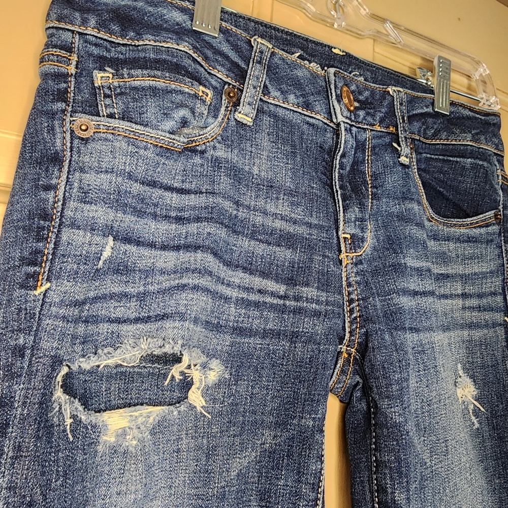American Eagle Women's Blue Jeans - Picture 4 of 6
